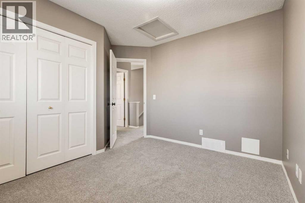 87 Royal Elm Way Nw, Calgary, Alberta  T3G 5M3 - Photo 17 - A2346739
