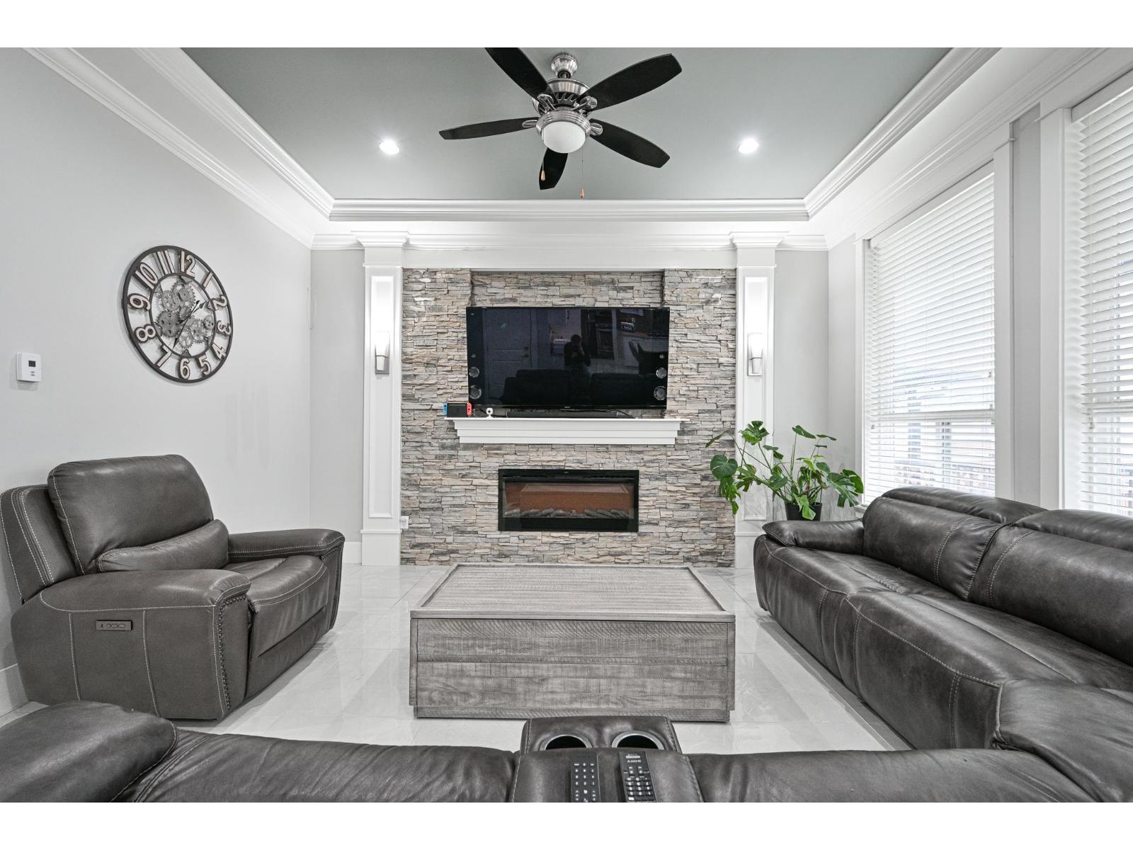 5916 139 Street, Surrey, British Columbia V3X 0G6 - Photo 13 - R3169194