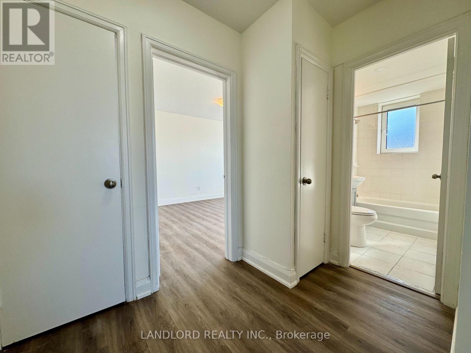 302 - 36 Wood Glen Road, Toronto, Ontario  M1N 2V9 - Photo 8 - E13826206