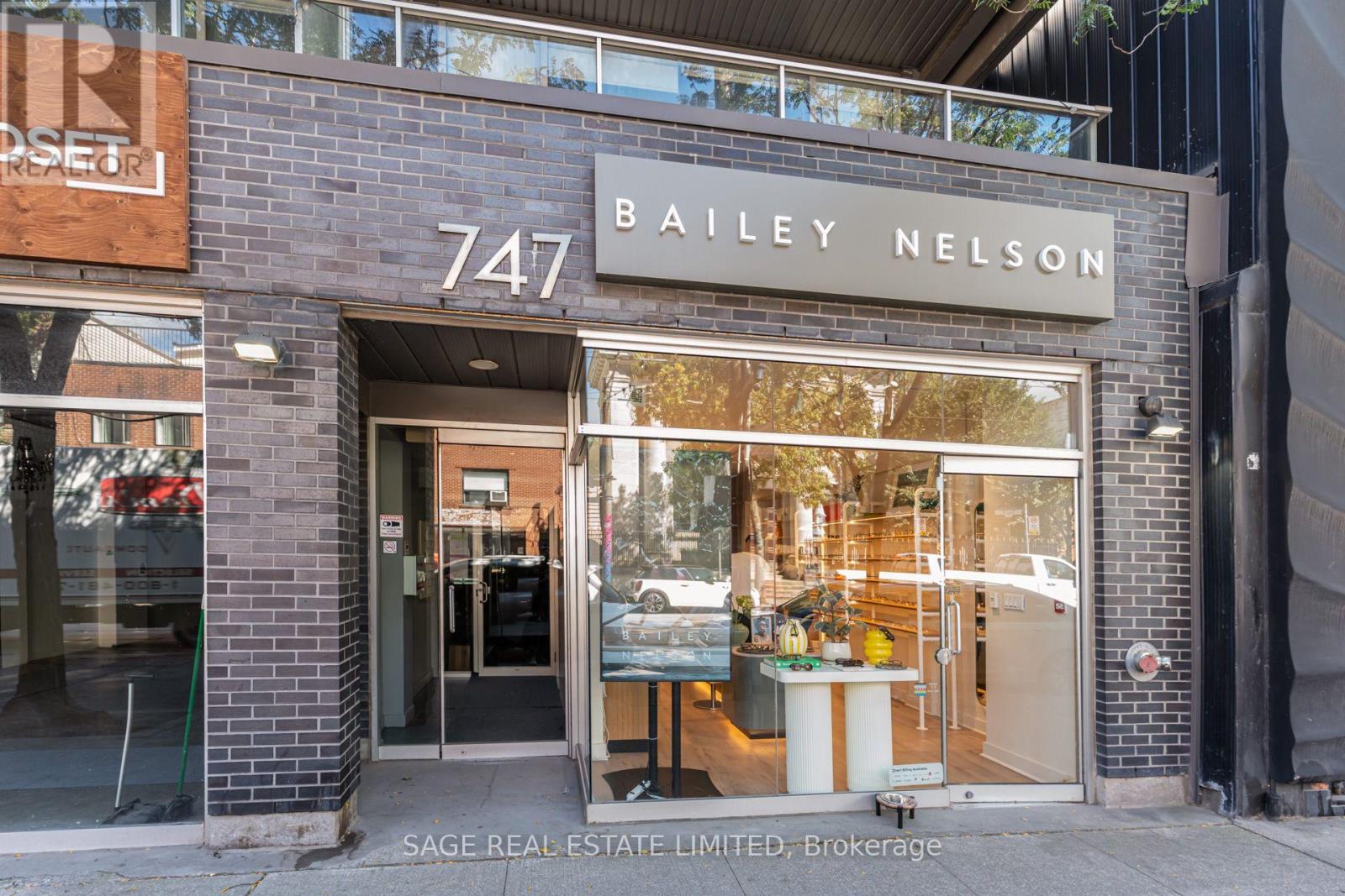204 - 747 Queen Street E, Toronto, Ontario  M4M 1H3 - Photo 2 - E13826210