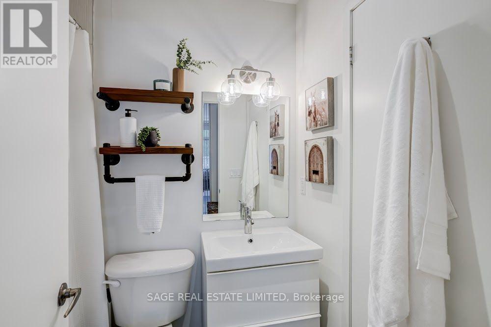 204 - 747 Queen Street E, Toronto, Ontario  M4M 1H3 - Photo 21 - E13826210