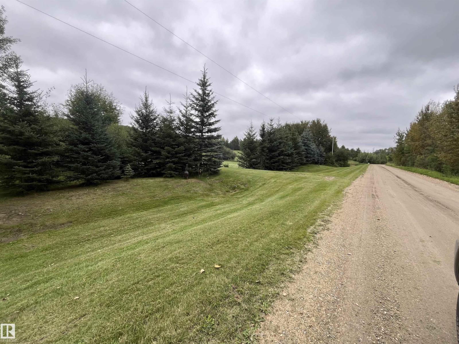 #15 2319 TWP ROAD 524