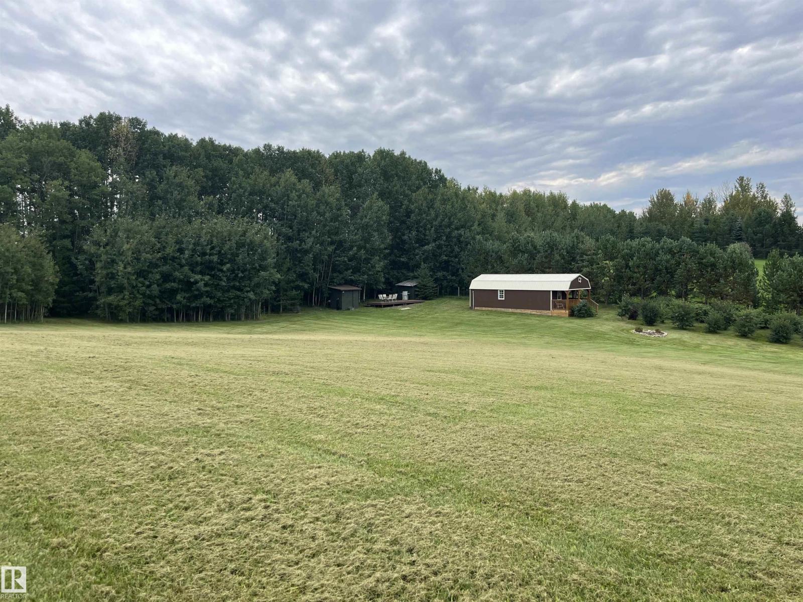 #15 2319 TWP ROAD 524