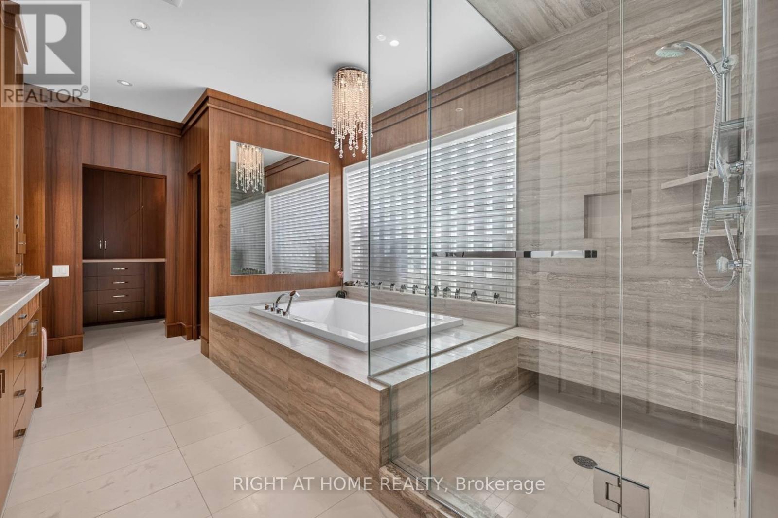 23 Bryson Drive, Richmond Hill, Ontario  L4C 6E2 - Photo 22 - N13826246