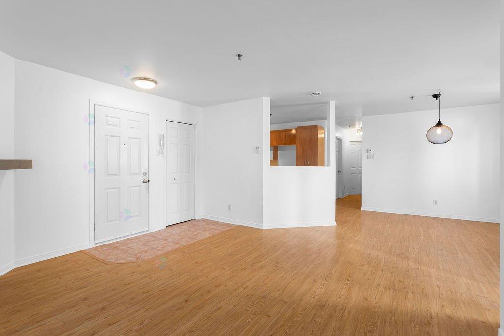 1291 Boul. Maisonneuve Saint-Jérôme Quebec Canada J5L1Y4 4