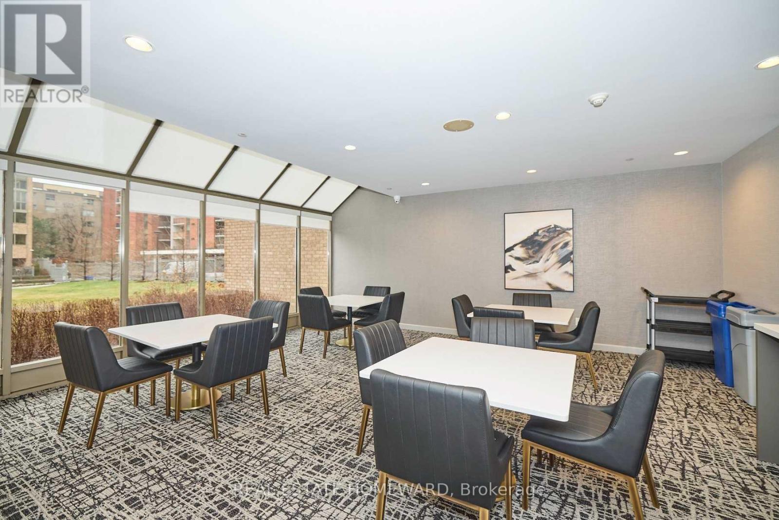 402 - 15 Maitland Place, Toronto, Ontario  M4Y 2X3 - Photo 6 - C13755550