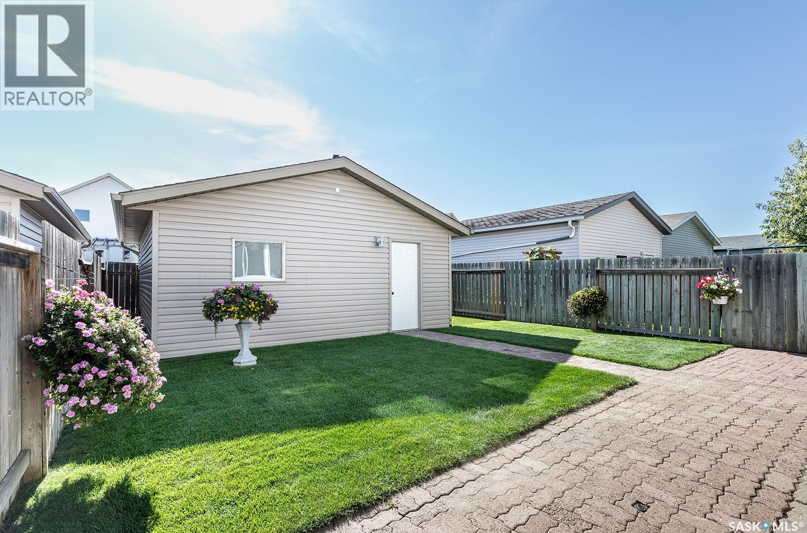 163 Blakeney Crescent, Saskatoon, Saskatchewan  S7L 7N5 - Photo 38 - SK049474