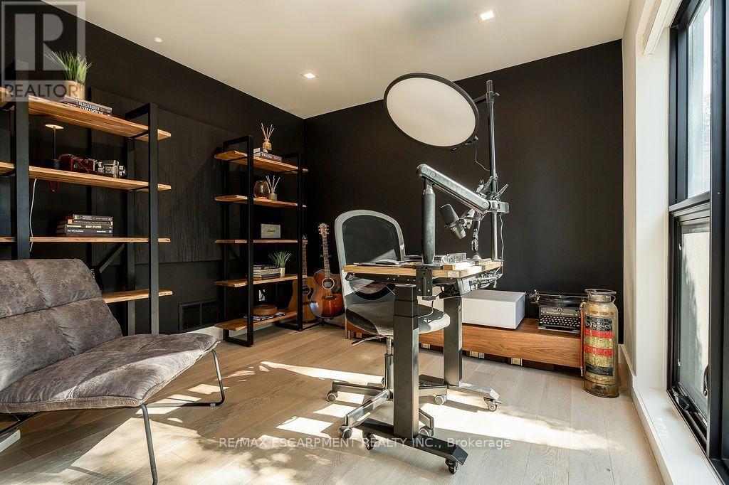 2473 Woburn Crescent, Oakville, Ontario  L6L 5E8 - Photo 22 - W13826252