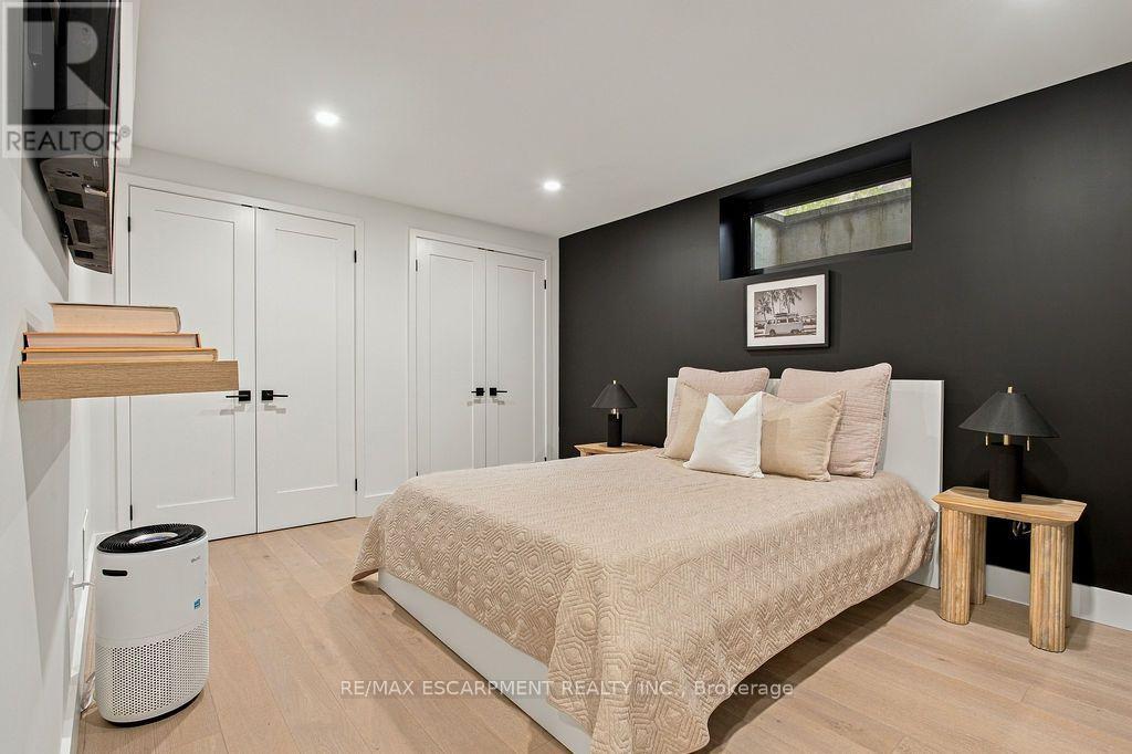 2473 Woburn Crescent, Oakville, Ontario  L6L 5E8 - Photo 40 - W13826252