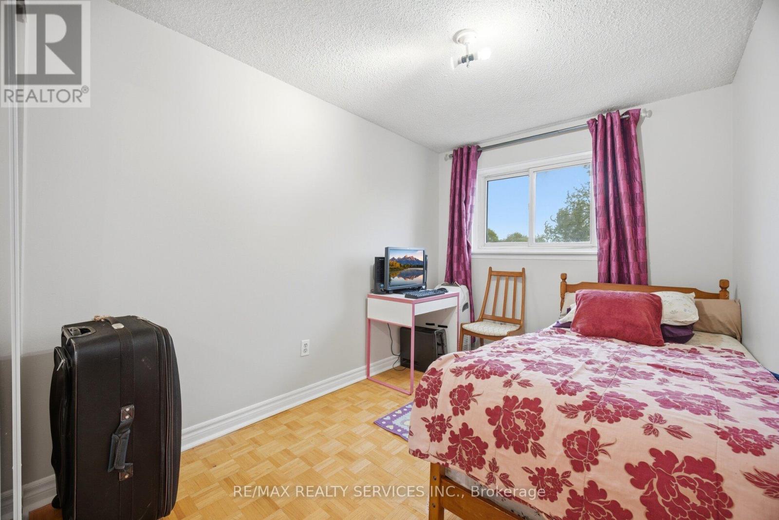 154 Darras Court, Brampton, Ontario L6T 1W7 - Photo 14 - W13826274