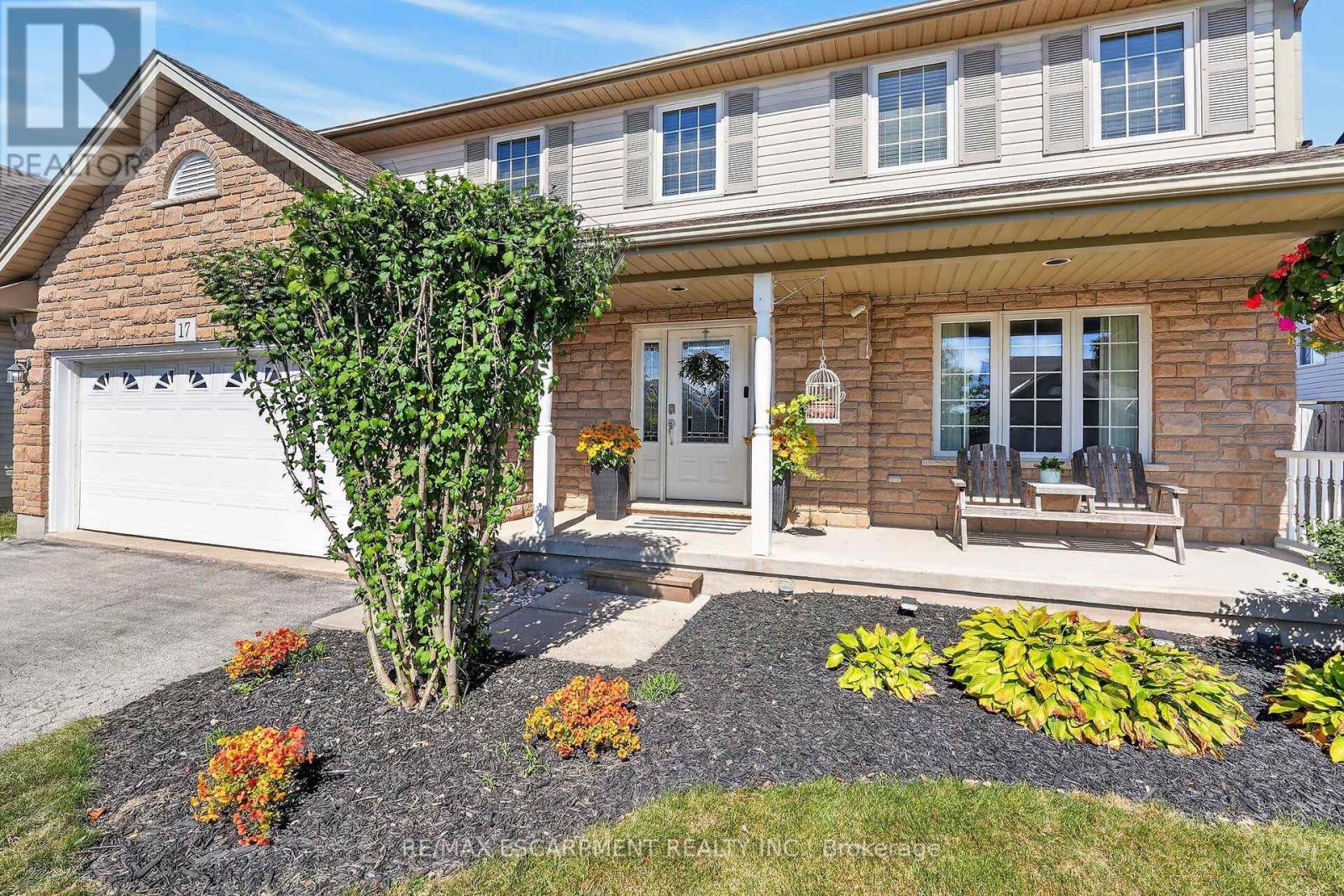 17 CHERRY AVENUE, West Lincoln, Ontario