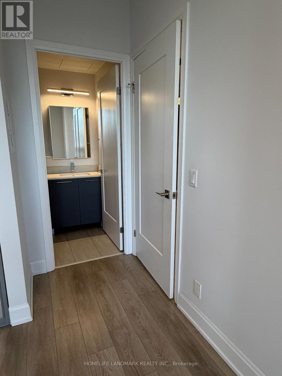 1031 - 38 Water Walk Drive, Markham, Ontario  L3R 6M8 - Photo 20 - N13654986