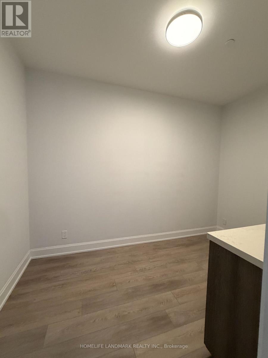 1031 - 38 Water Walk Drive, Markham, Ontario  L3R 6M8 - Photo 12 - N13654986