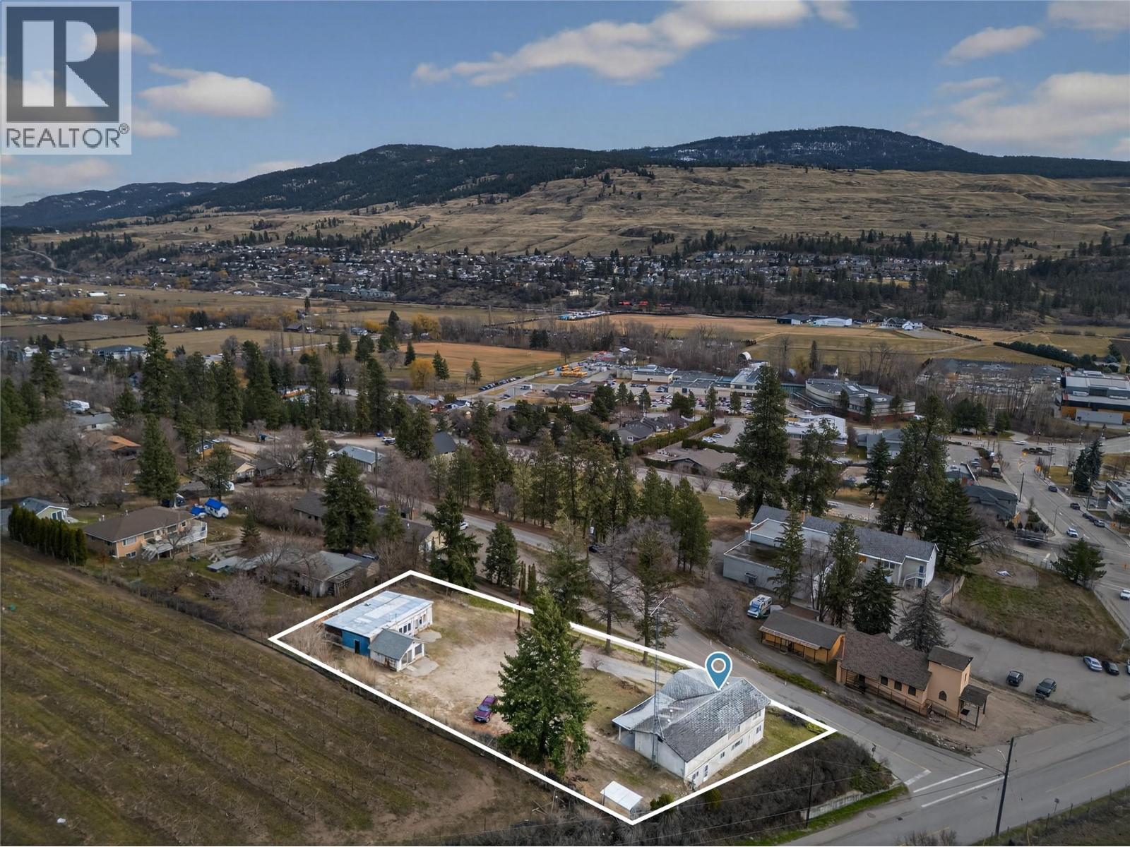 10114 Newene Road, Lake Country, British Columbia