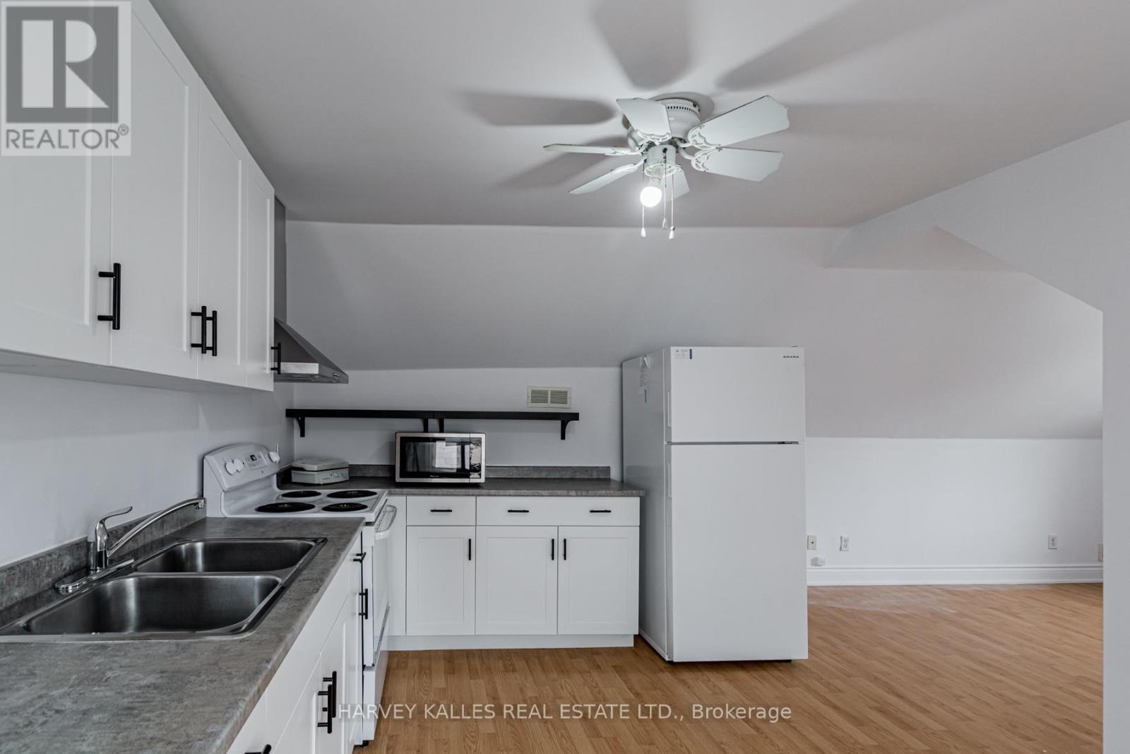 313 Glenholme Avenue, Toronto, Ontario  M6E 3E2 - Photo 20 - C13826346