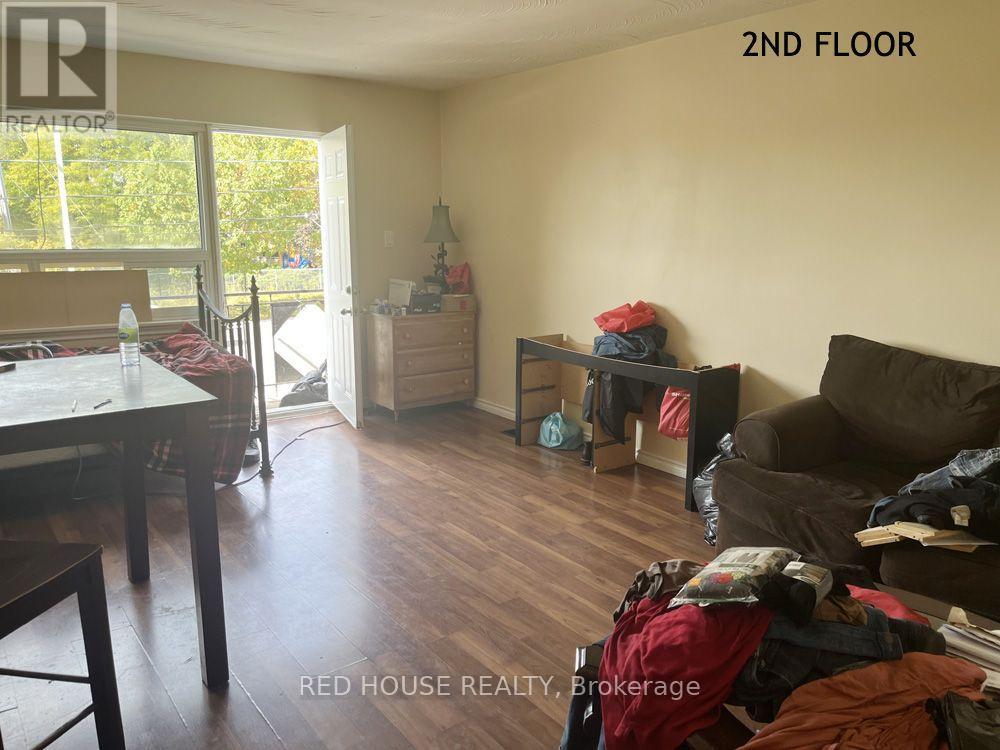 1533 O'connor Drive, Toronto, Ontario  M4B 2V7 - Photo 25 - E13826354