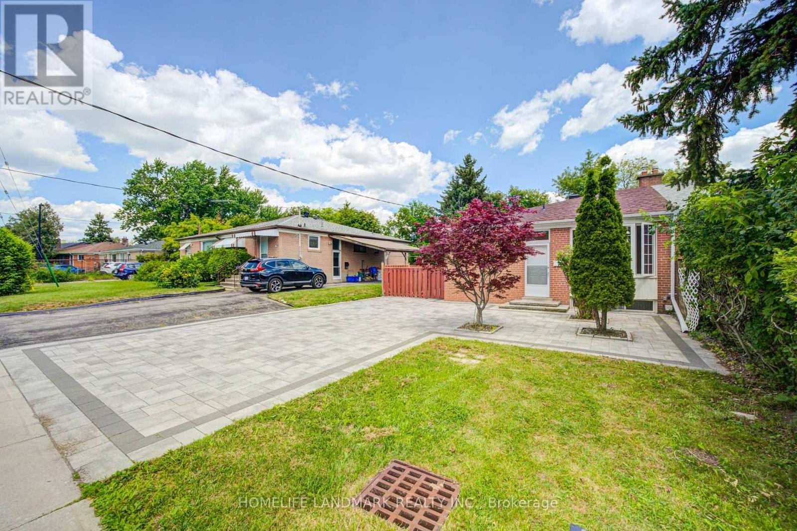 341 Blue Grass Boulevard, Richmond Hill, Ontario  L4C 3H3 - Photo 5 - N13826364