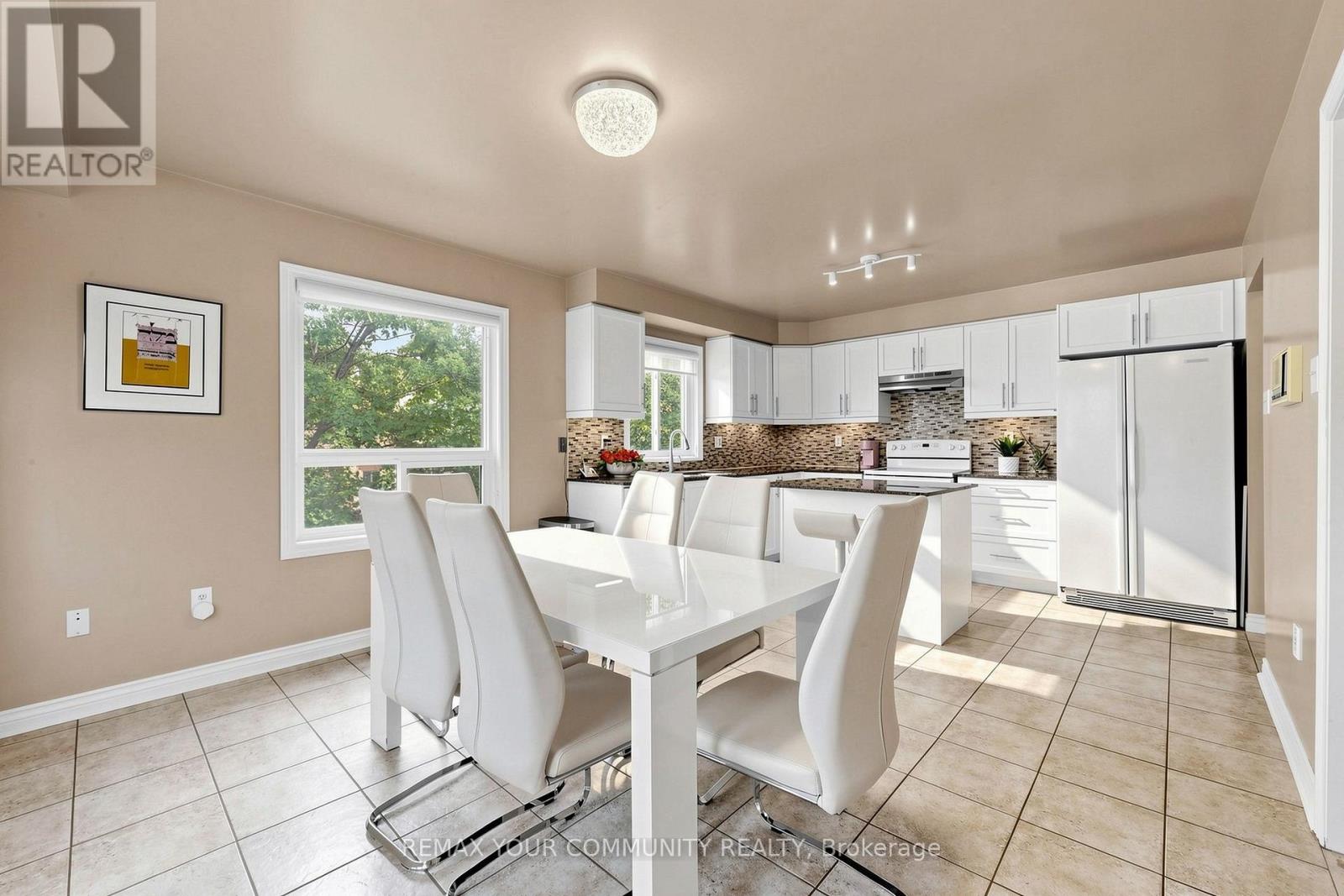 1 Edenbridge Drive, Vaughan, Ontario L4J 8C3 - Photo 21 - N13826368