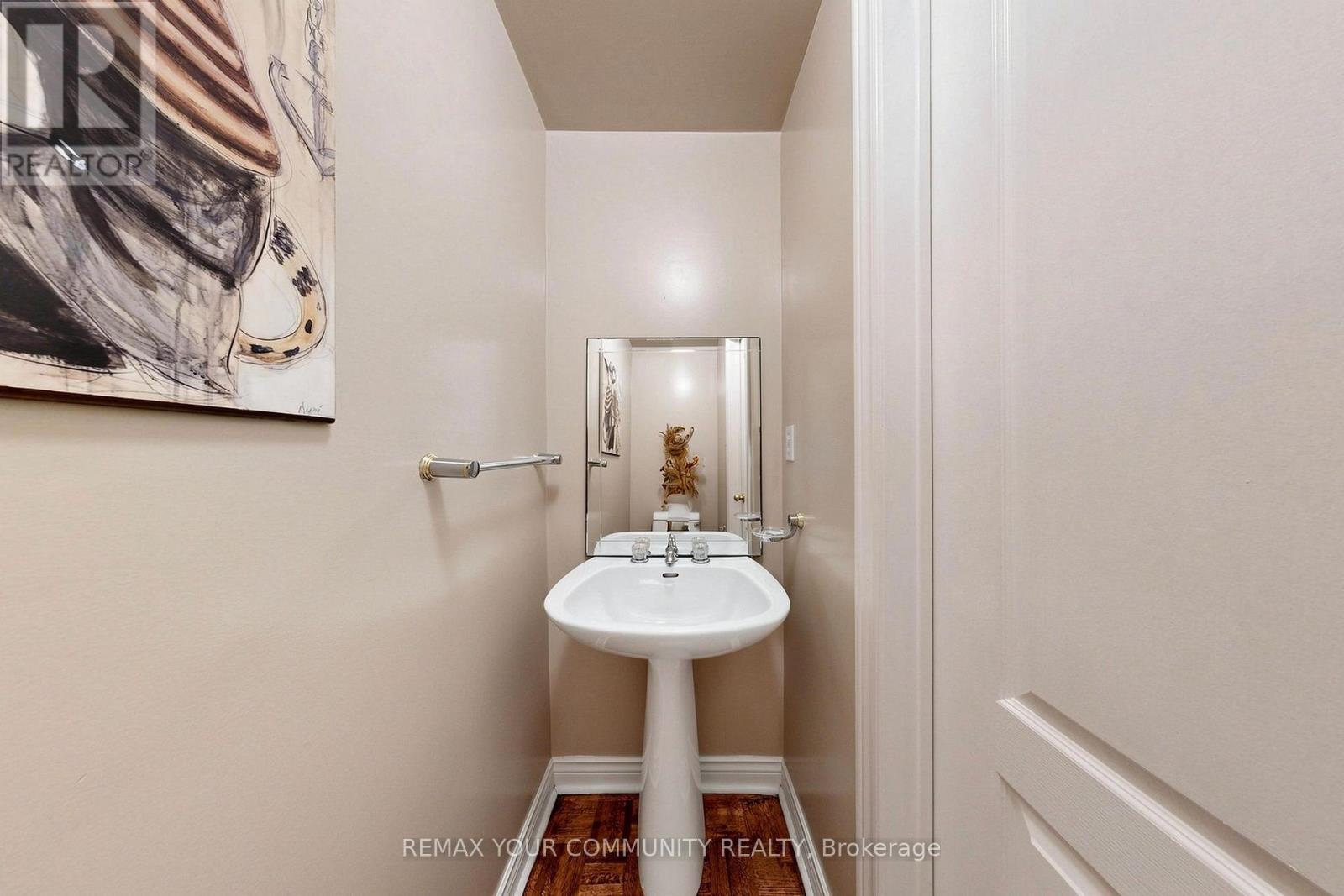 1 Edenbridge Drive, Vaughan, Ontario L4J 8C3 - Photo 24 - N13826368