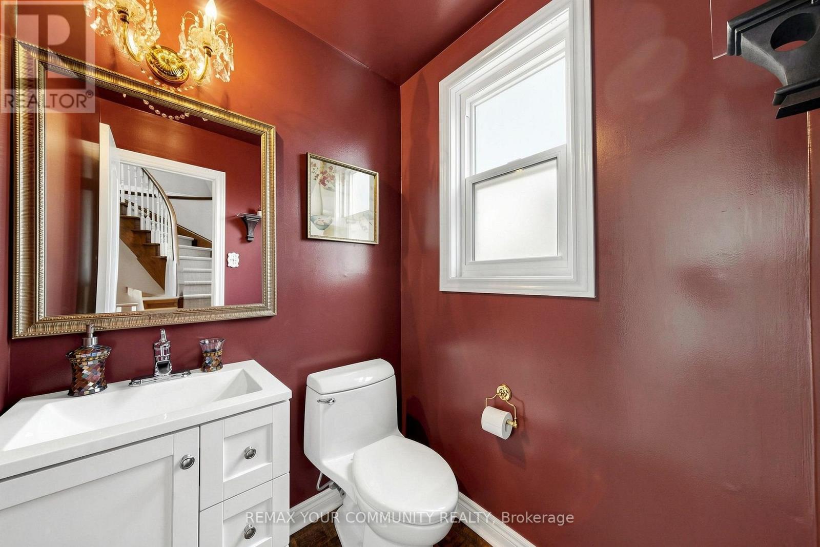 1 Edenbridge Drive, Vaughan, Ontario L4J 8C3 - Photo 25 - N13826368