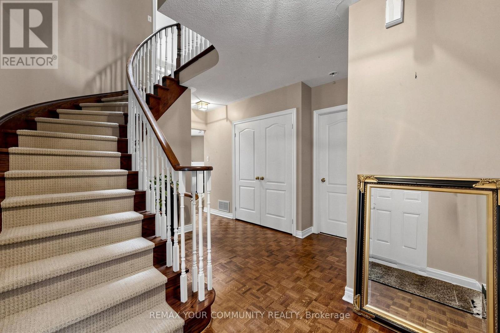 1 Edenbridge Drive, Vaughan, Ontario L4J 8C3 - Photo 29 - N13826368