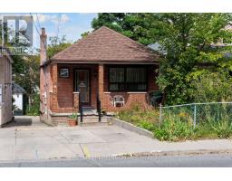 16 ROCHDALE AVENUE, Toronto, Ontario