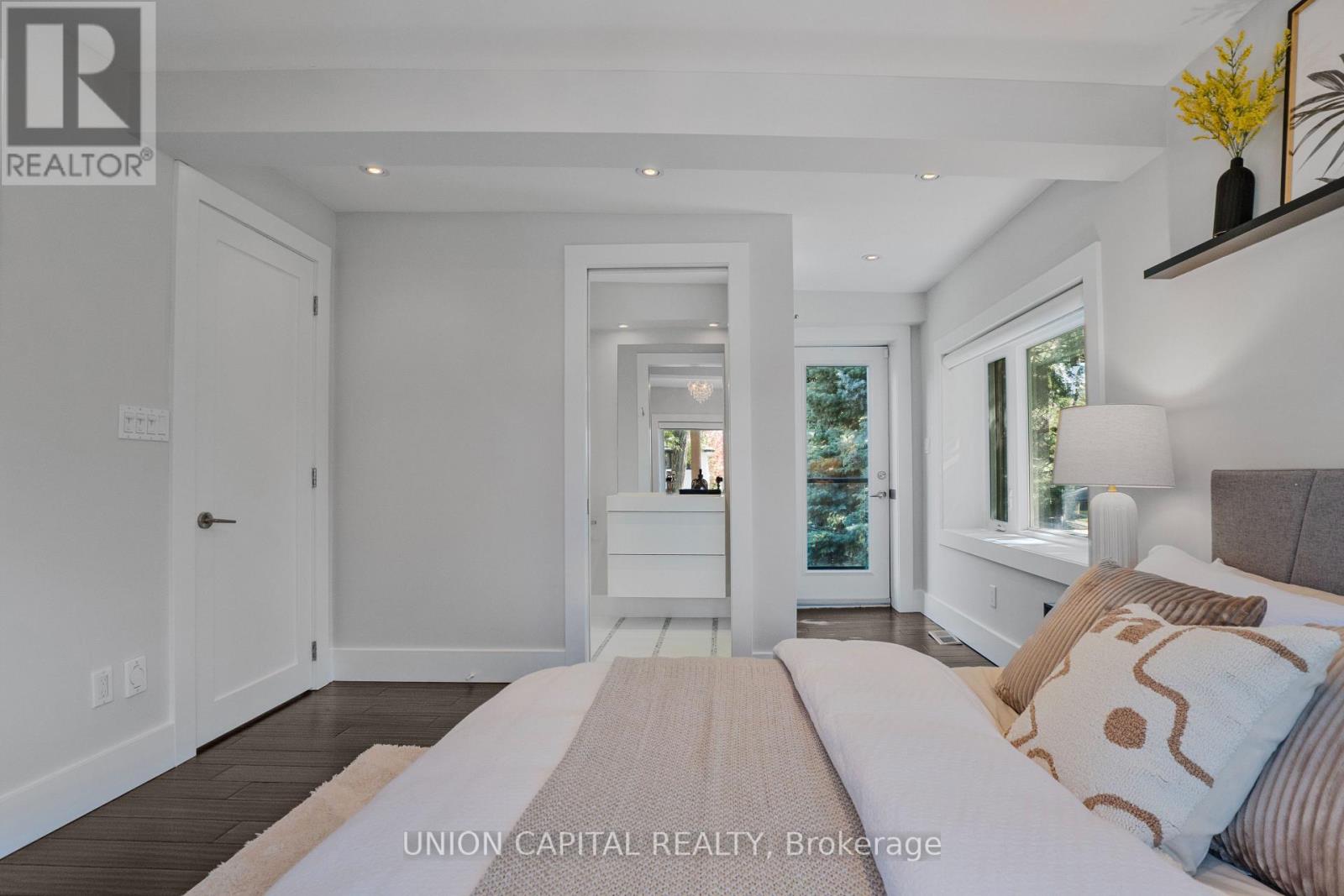 3 Elton Crescent, Toronto, Ontario  M8W 2X9 - Photo 20 - W13826382