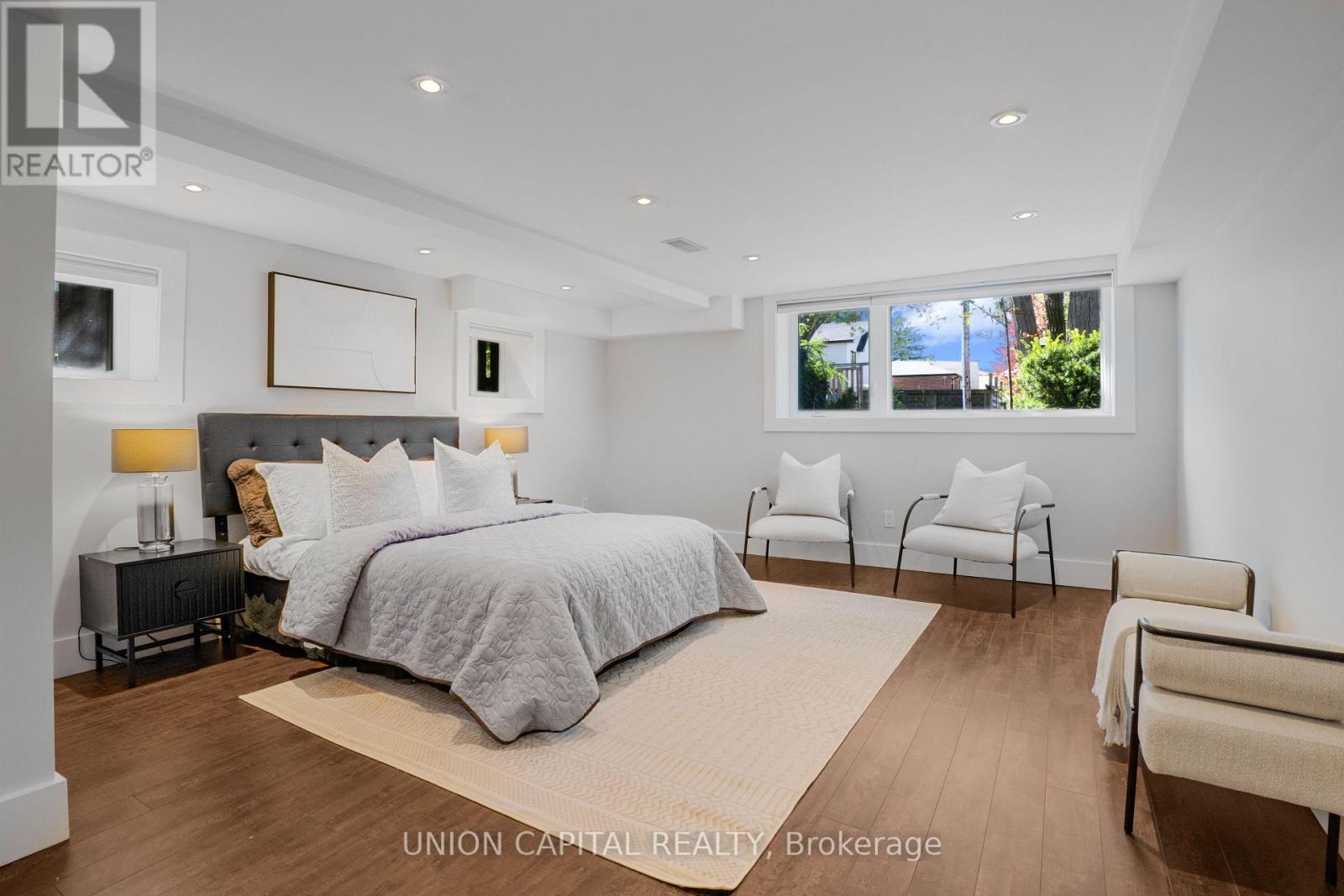 3 Elton Crescent, Toronto, Ontario  M8W 2X9 - Photo 27 - W13826382