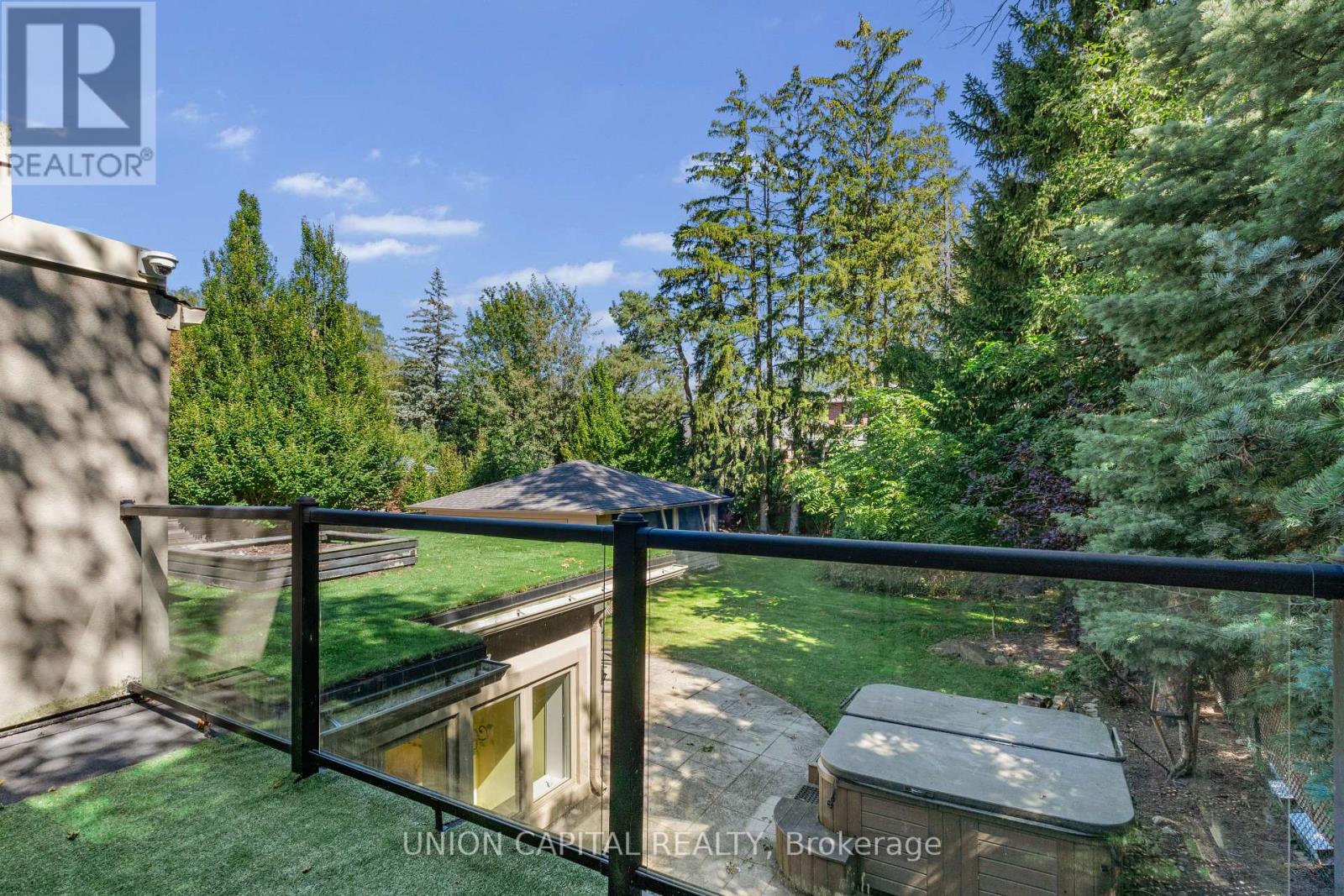 3 Elton Crescent, Toronto, Ontario  M8W 2X9 - Photo 33 - W13826382