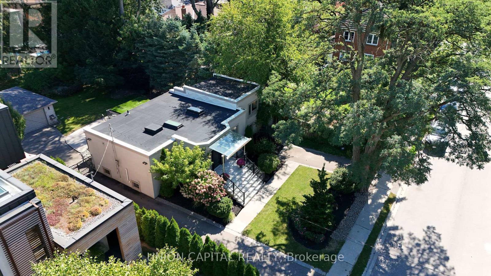 3 Elton Crescent, Toronto, Ontario  M8W 2X9 - Photo 39 - W13826382
