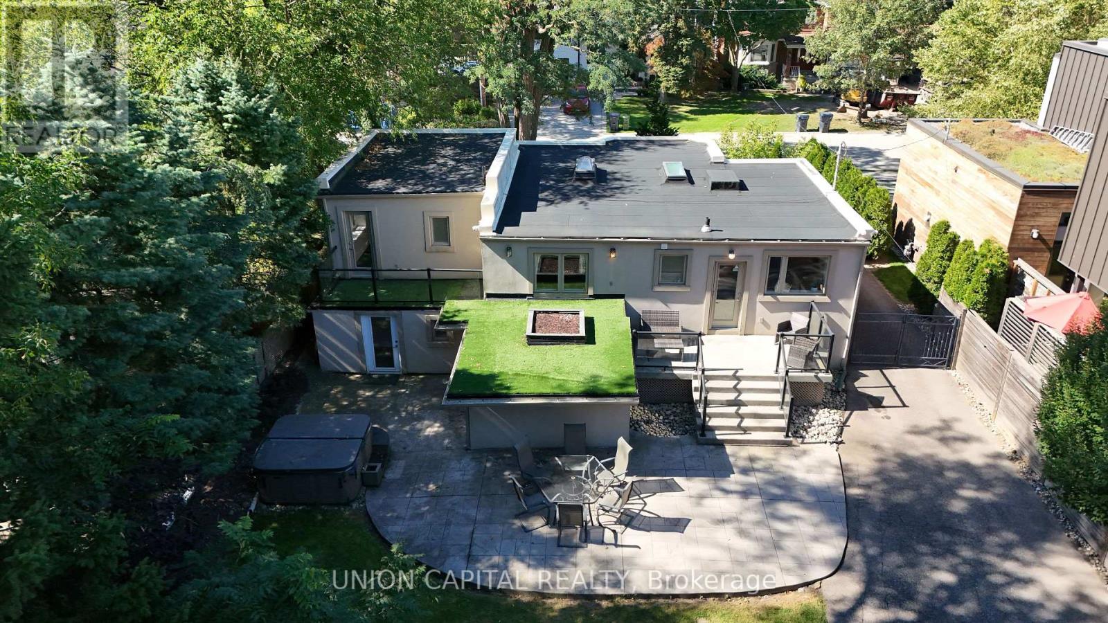 3 Elton Crescent, Toronto, Ontario  M8W 2X9 - Photo 42 - W13826382