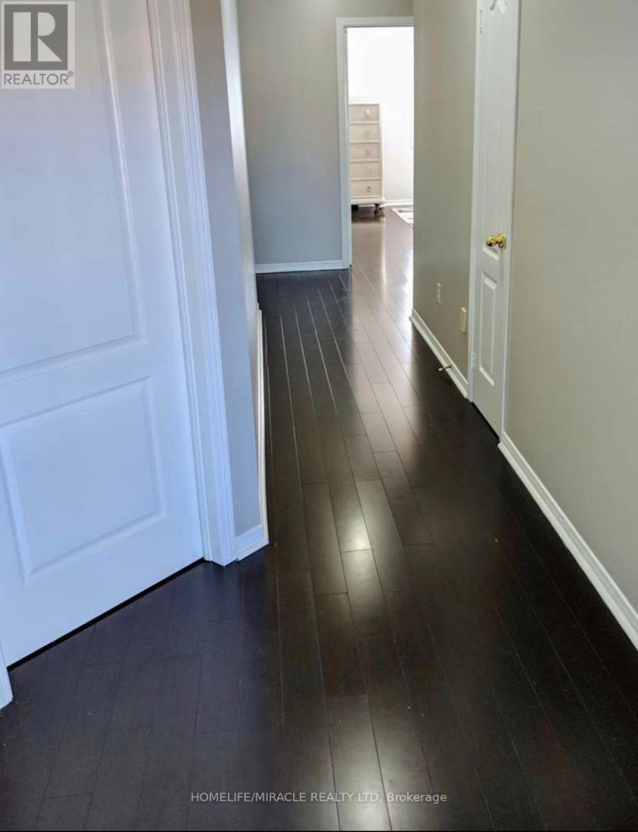 Upper - 22 Pauline Crescent, Brampton, Ontario  L7A 2V4 - Photo 13 - W13826390