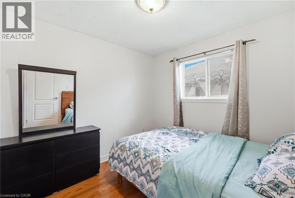 11 Redtail Crescent, Hamilton, Ontario  L9B 2R6 - Photo 20 - 40866093