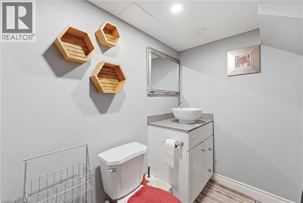 11 Redtail Crescent, Hamilton, Ontario  L9B 2R6 - Photo 27 - 40866093