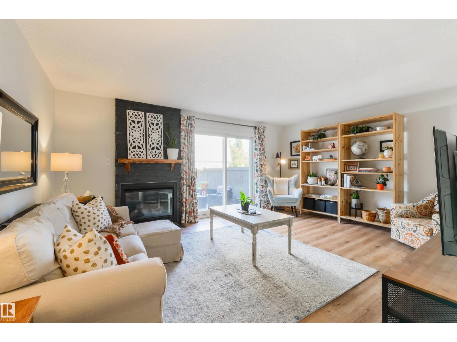 177 TUDOR LN NW