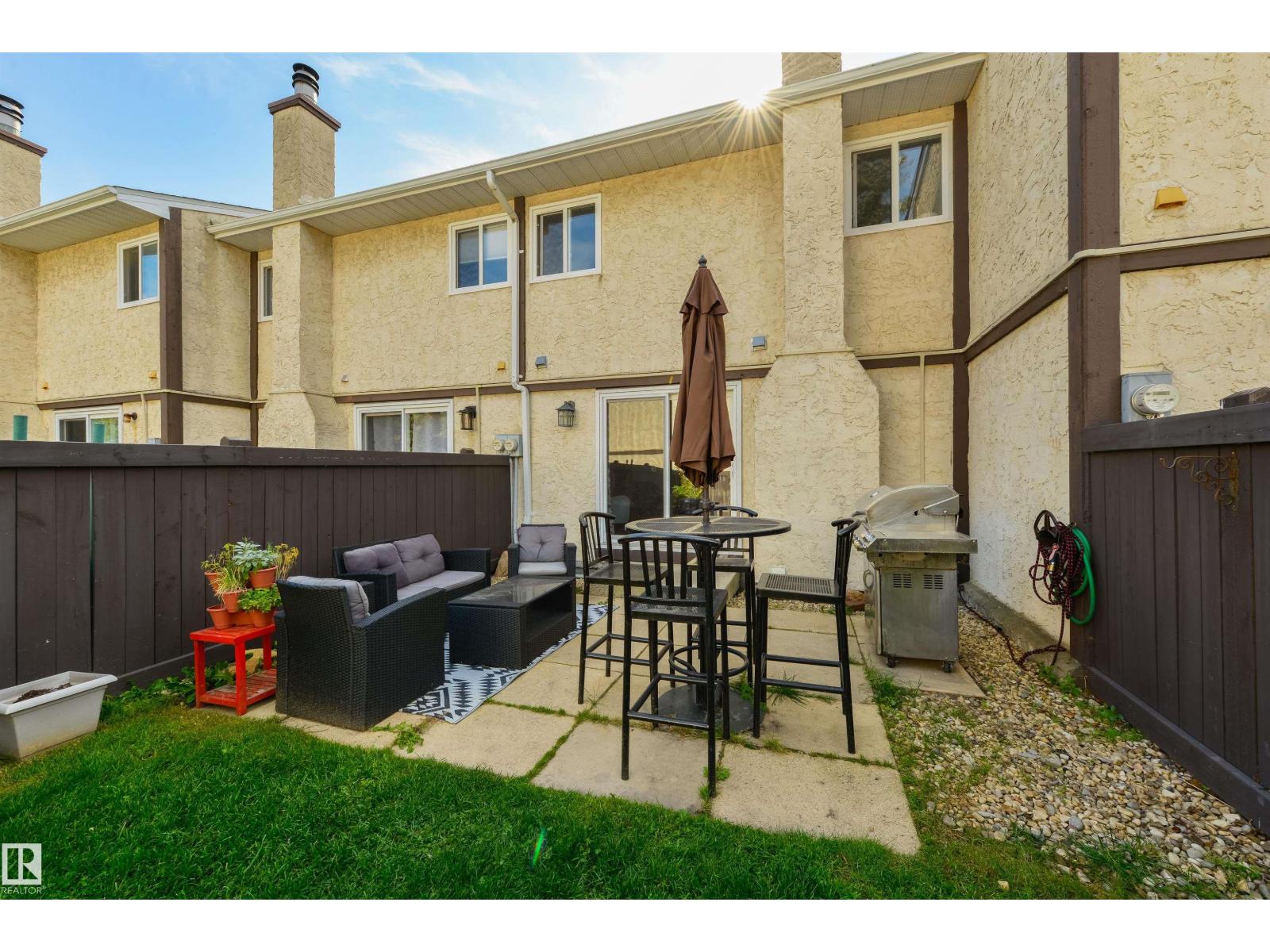 177 TUDOR LN NW