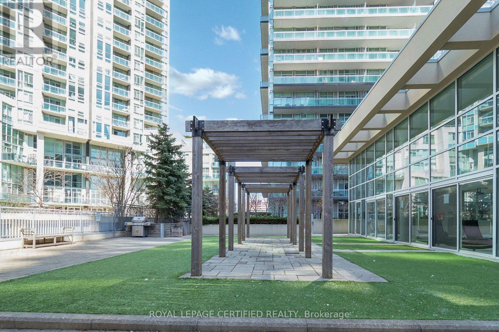 603 - 225 Webb Drive, Mississauga, Ontario  L5B 4P2 - Photo 43 - W13807538