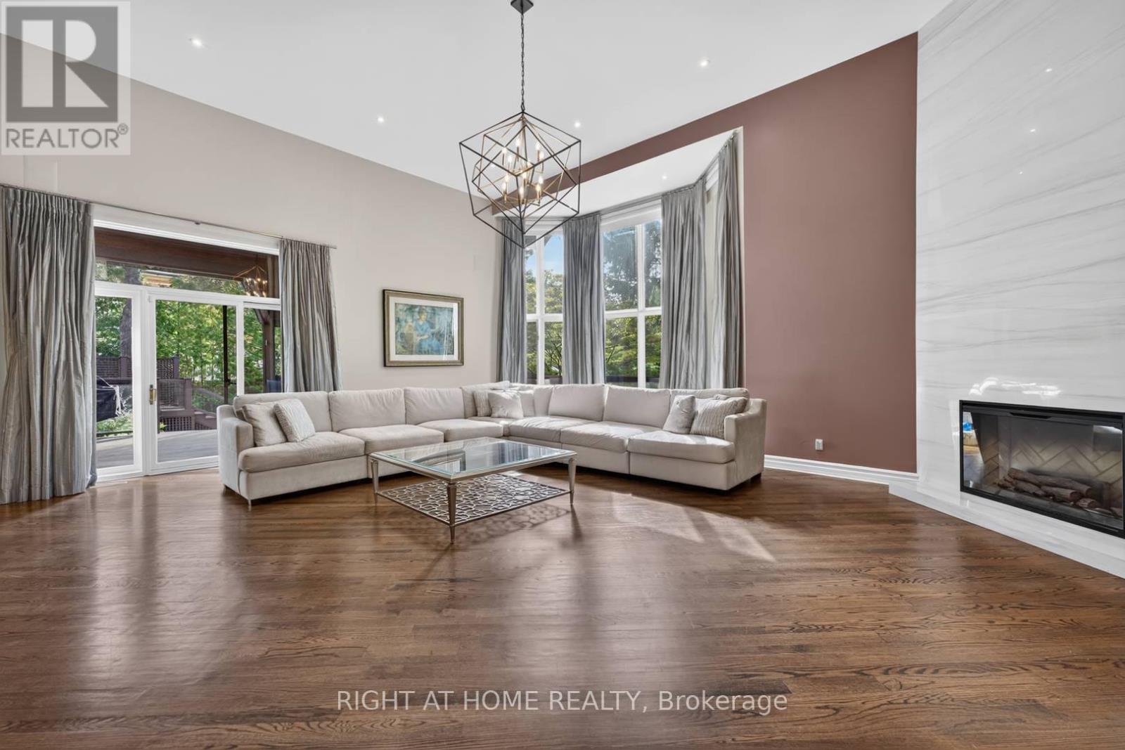 23 Bryson Drive, Richmond Hill, Ontario  L4C 6E2 - Photo 16 - N13826246