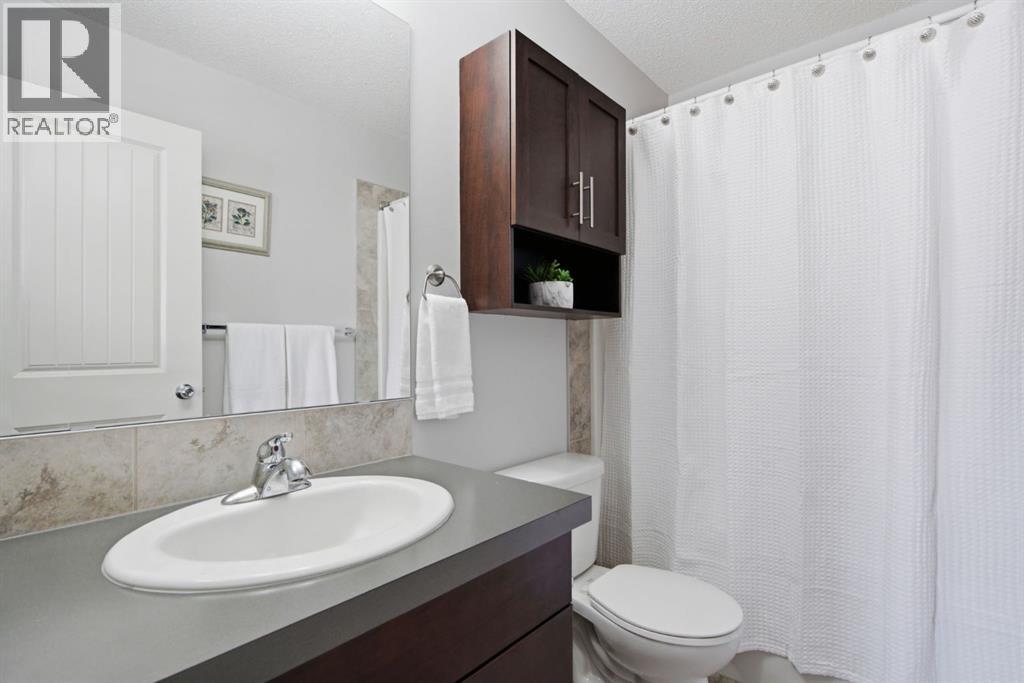 126 Copperpond Landing Se, Calgary, Alberta T2Z 1G6 - Photo 25 - A2344213