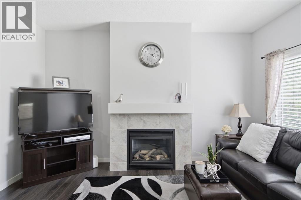 126 Copperpond Landing Se, Calgary, Alberta T2Z 1G6 - Photo 14 - A2344213