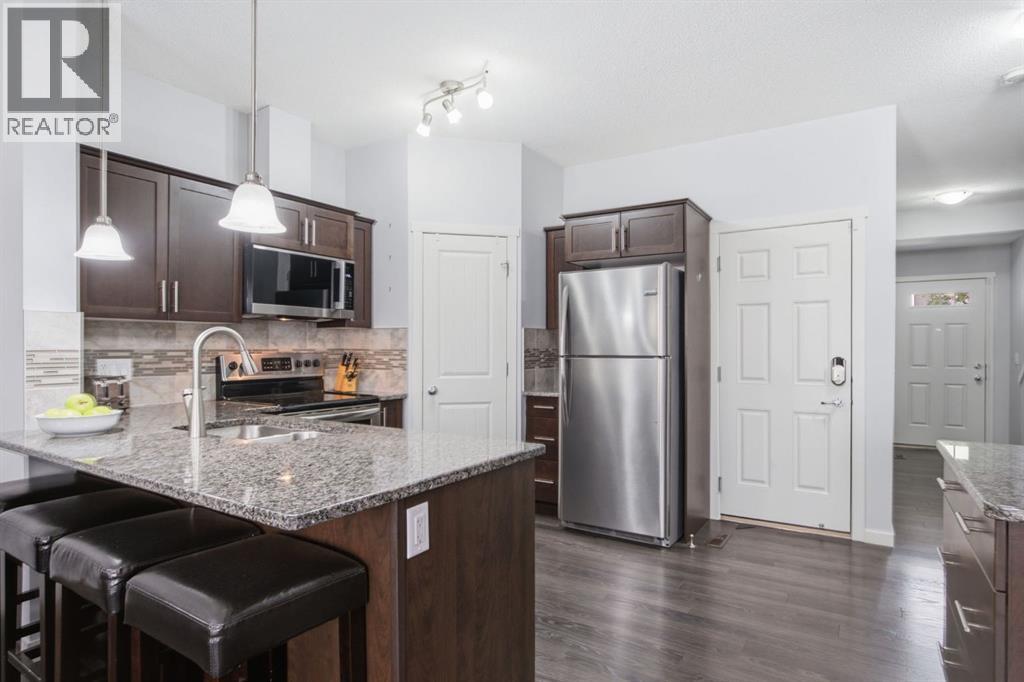 126 Copperpond Landing Se, Calgary, Alberta T2Z 1G6 - Photo 8 - A2344213