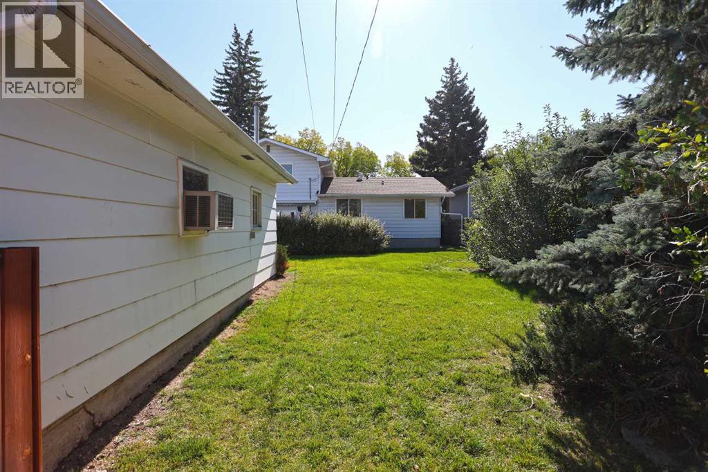 4116 40 Avenue NW, Calgary, Alberta  T3A 0X1 - Photo 32 - A2346688