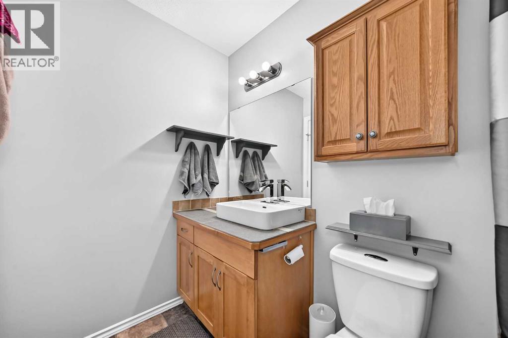 167 Mt Sundance Crescent W