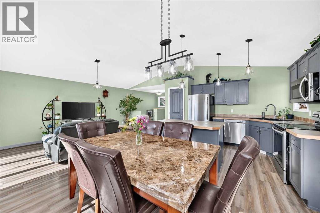 167 Mt Sundance Crescent W