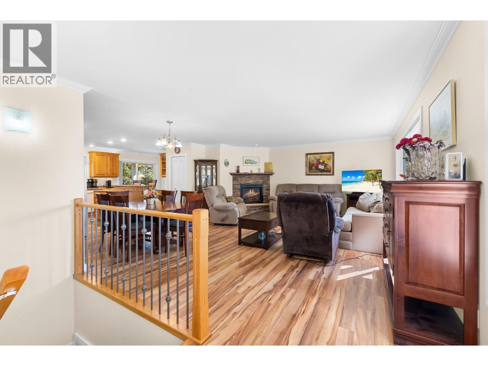 434 25th Avenue S, Creston, British Columbia  V0B 1G5 - Photo 5 - 10401774