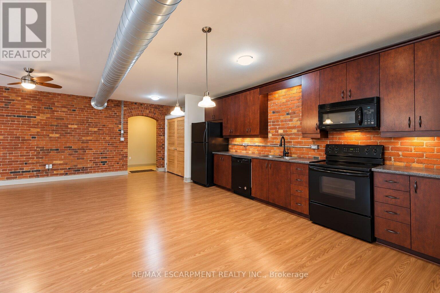 16 - 357 Hunter Street W, Hamilton, Ontario  L8P 1S6 - Photo 26 - X13826394