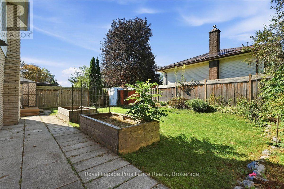 641 Freemont Road, Belleville, Ontario  K8N 1Z2 - Photo 37 - X13825794