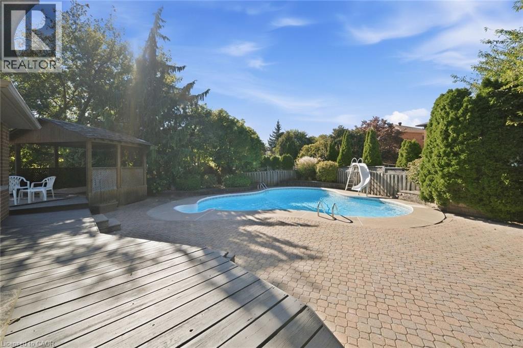 5282 Giacco Court, Mississauga, Ontario  L5M 3T1 - Photo 38 - 40865784