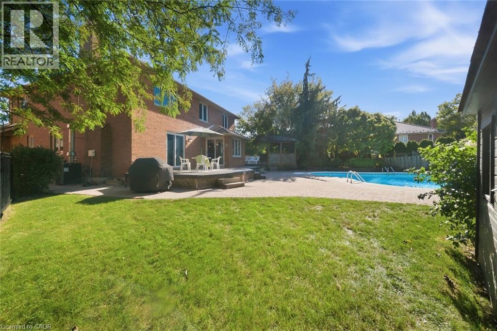 5282 Giacco Court, Mississauga, Ontario  L5M 3T1 - Photo 32 - 40865784
