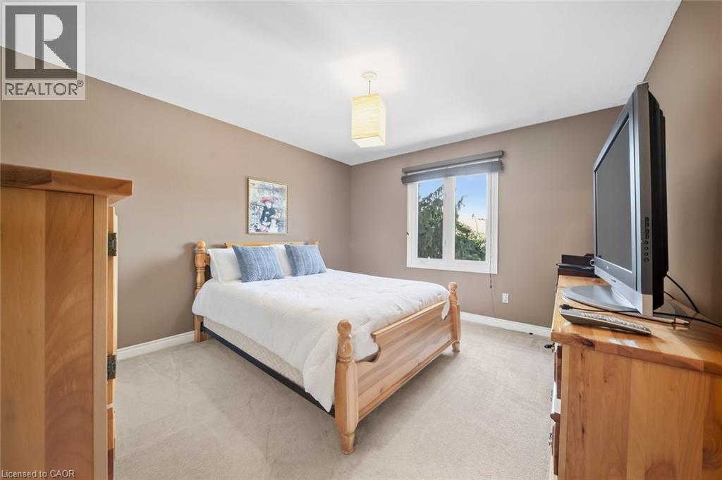 5282 Giacco Court, Mississauga, Ontario  L5M 3T1 - Photo 27 - 40865784